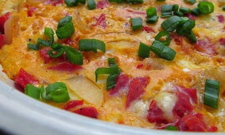 Рецепт омлета с брынзой и помидорами