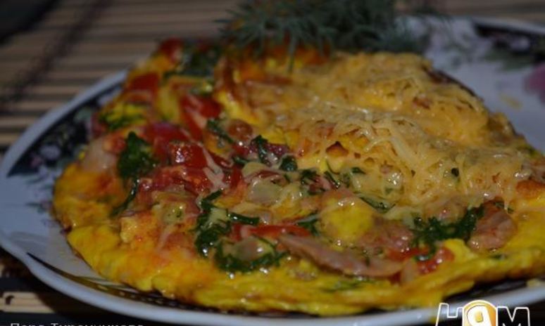 Рецепт омлета с овощами и курицей