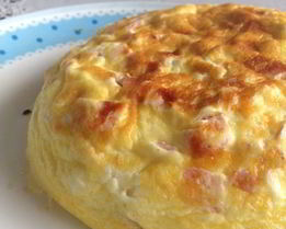 Омлет с ветчиной в мультиварке