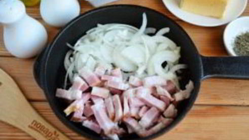 омлет в стиле пиццы