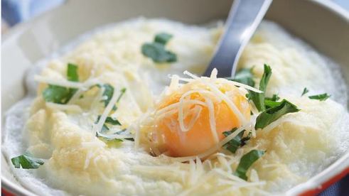 омлет, взбитый в пену