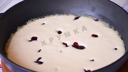 сладкий творожный омлет