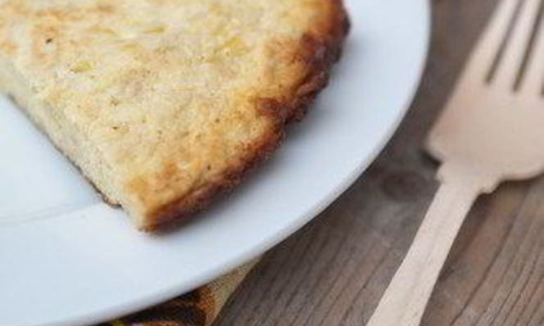 Рецепт яблочной фриттаты с чеддером