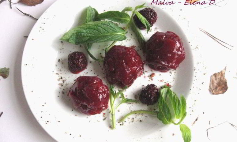 Рецепт паштета из куриной печени в ежевичном желе