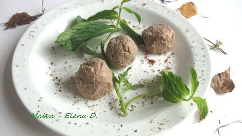 паштет из куриной печени в ежевичном желе