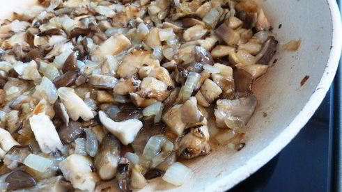 паштет из нута с вешенками и грецкими орехами