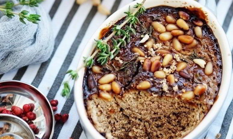 Рецепт печеночного паштета с творожным сыром и кедровыми орешками