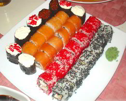 Домашние сырные роллы и суши