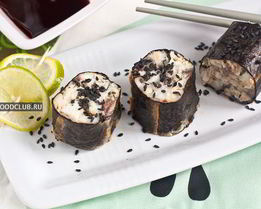 Горячие роллы с белой рыбой