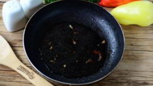 мясные роллы, фаршированные овощами