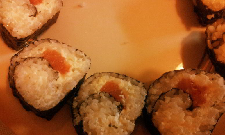 Рецепт роллов с сыром филадельфия и семгой