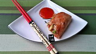 Спринг-роллы с креветкой и авокадо