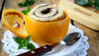 Цинамоновые роллы в апельсиновой корке
