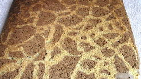 бисквитный рулет жираф