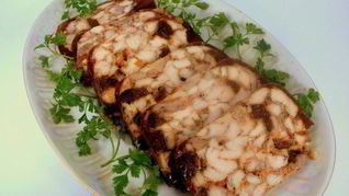 Куриный рулет с инжиром