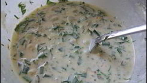 куриные рулетики с сырной начинкой запеченные с картошкой под сливочным соусом