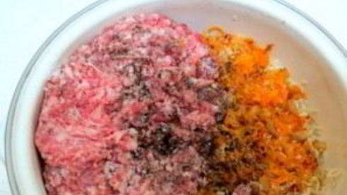 мясной рулет с вермишелью на пару