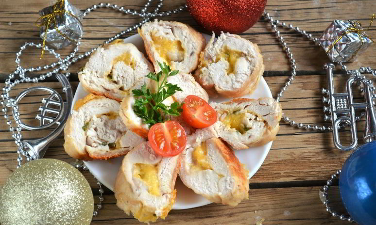 Рецепт новогоднего рулета из курицы