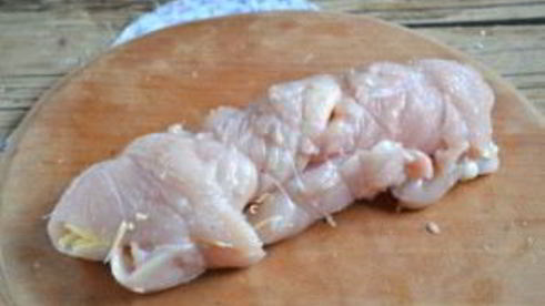 новогодний рулет из курицы