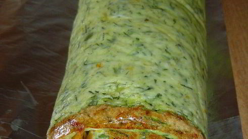 рулет из цукини с морковно-грибной начинкой