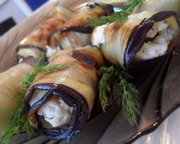 Рулетики из баклажанов