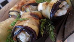 Рулетики из баклажанов