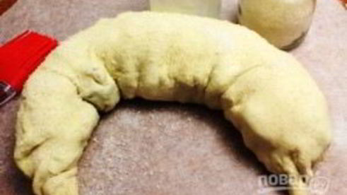 шоколадный рулет из слоеного теста