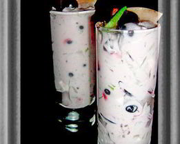 Сельдь с черной смородиной