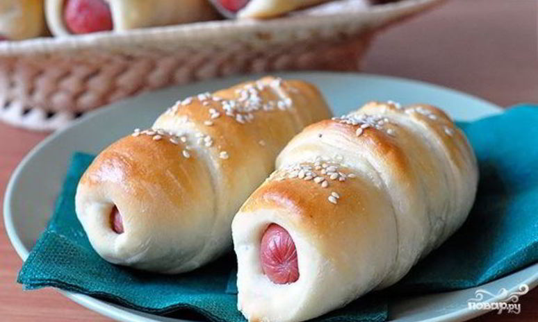 Рецепт сосисок в дрожжевом тесте