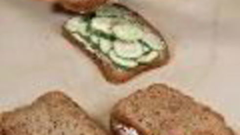 английские сэндвичи с огурцами