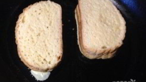 горячий сэндвич с лососем