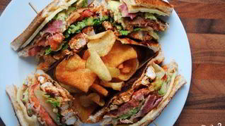 Клубный сэндвич с курицей