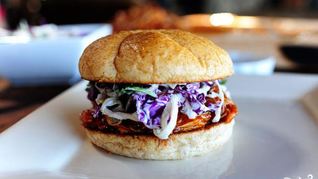 Куриный сэндвич барбекю