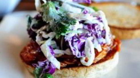 куриный сэндвич барбекю