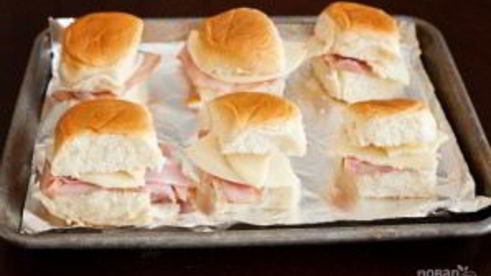 простые сэндвичи с пикантным соусом