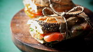 Сэндвичи с помидорами