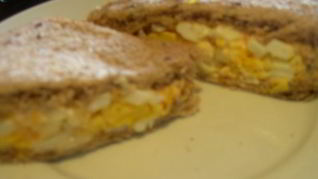 Сэндвичи с яйцом в индийском стиле