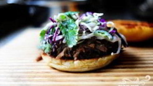 сэндвичи со свининой и капустой