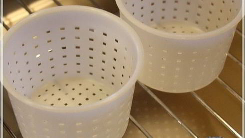 сыр кроттен из молока англо-нубийских коз