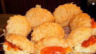 Тарталетки с икрой