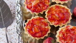 Тарталетки с клубникой