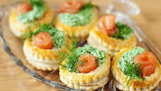 Тарталетки с крабовым мясом