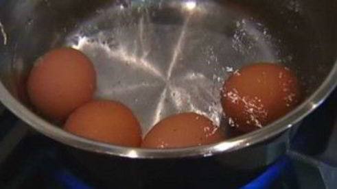 тарталетки с курицей и огурцом