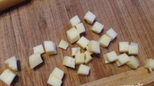 тарталетки с начинкой из курицы с ананасом