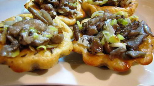 тарталетки сырные с грибами