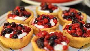 Тарталетки в духовке с начинкой