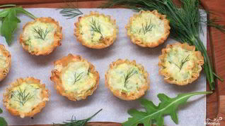 Закуска в тарталетках с семгой