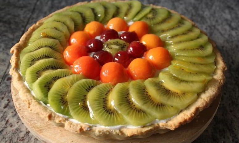 Рецепт фруктового тарта с кремом шантильи