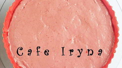 клубничный тарт с фундуком