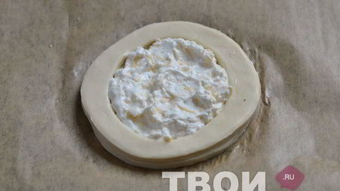 мини тарты с фетой и черри